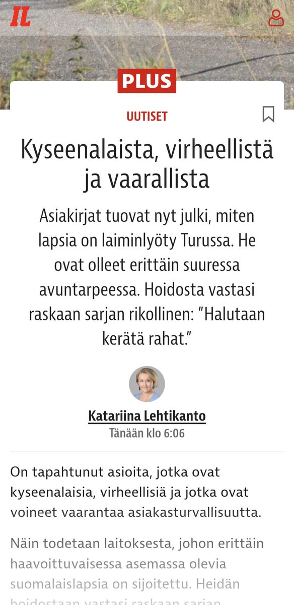 Näitä riittää ,lapsen elämässä vaihtuu 8-n tunnin välein kolmivuorotyöläiset jotka voivat olla rikollisia.
Valvonta on olematonta,sitä ei ole ja lasta ei uskota.