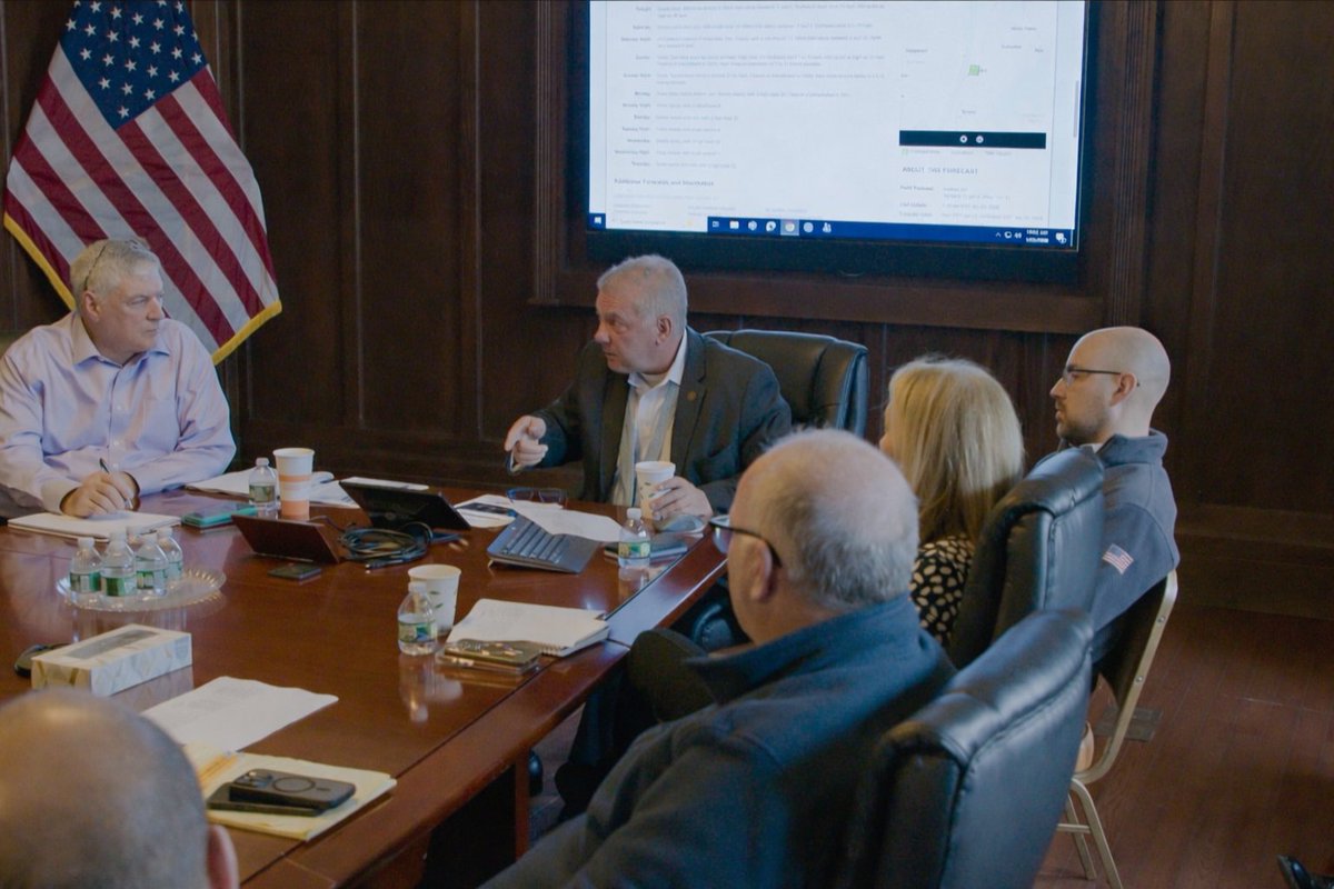 Mayor Mike Spano tweet media