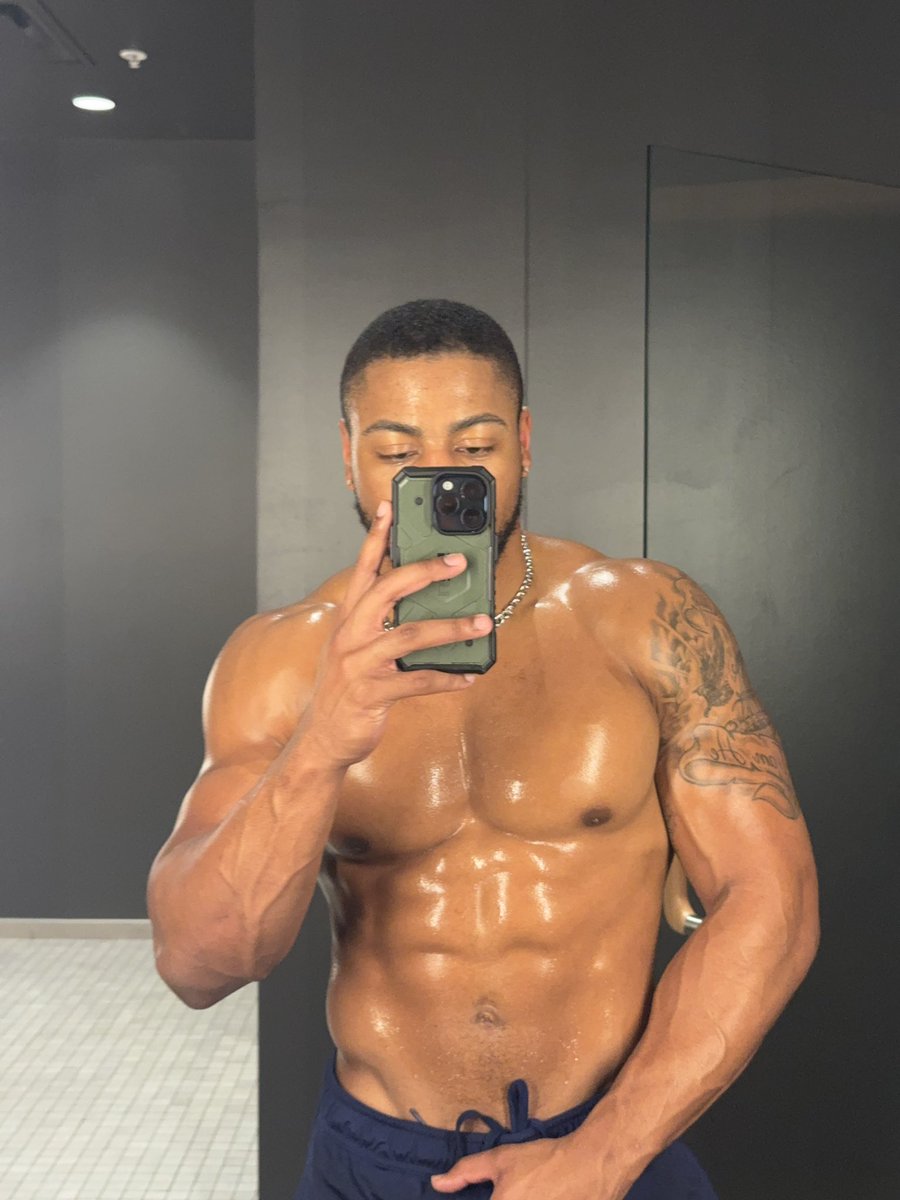 Gavin Roland, MD tweet media