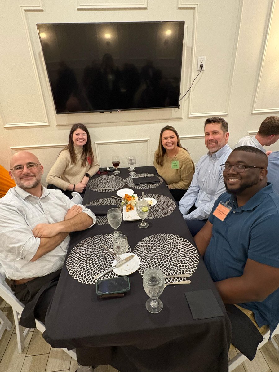 Second Look Dinner highlights ✨ An evening to connect, ask questions, and see what life in our EM residency is really like. Thank you for joining us!

#SecondLook #EMResidency #Match2026 #EmergencyMedicine #ResidencyCommunity