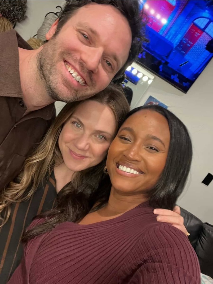 ThreadsDegrassi's tweet image. Craig, Hazel &amp;amp; Paige reunion 🔥🔥🔥