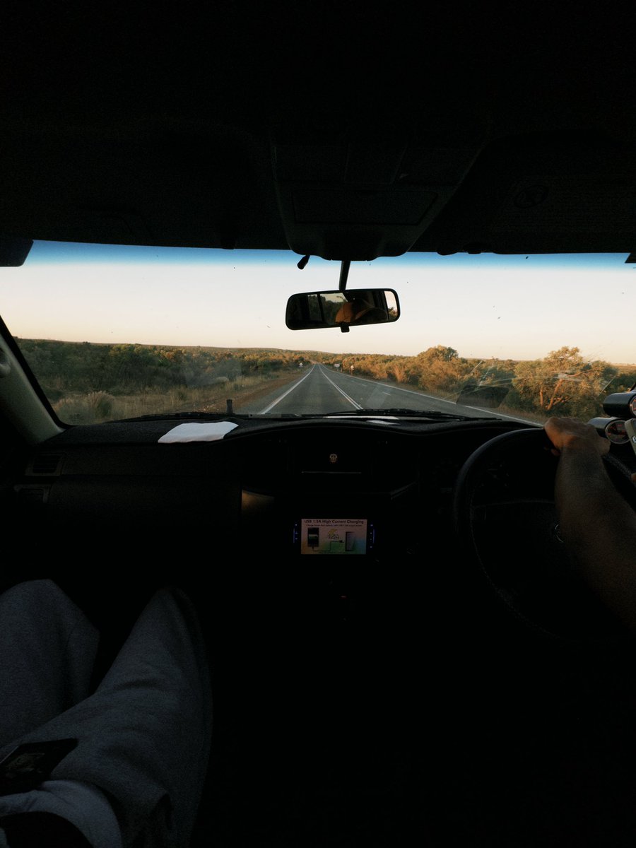 couldntknow's tweet image. 