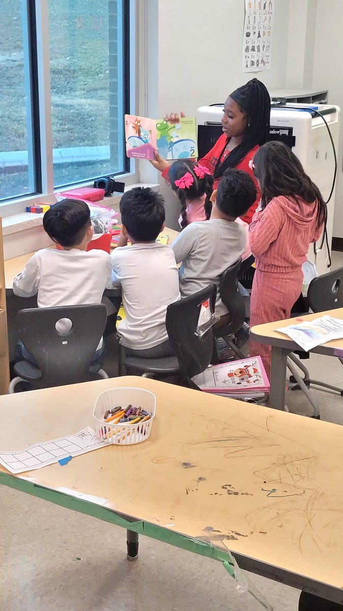 Del Valle Track and Field tweet media