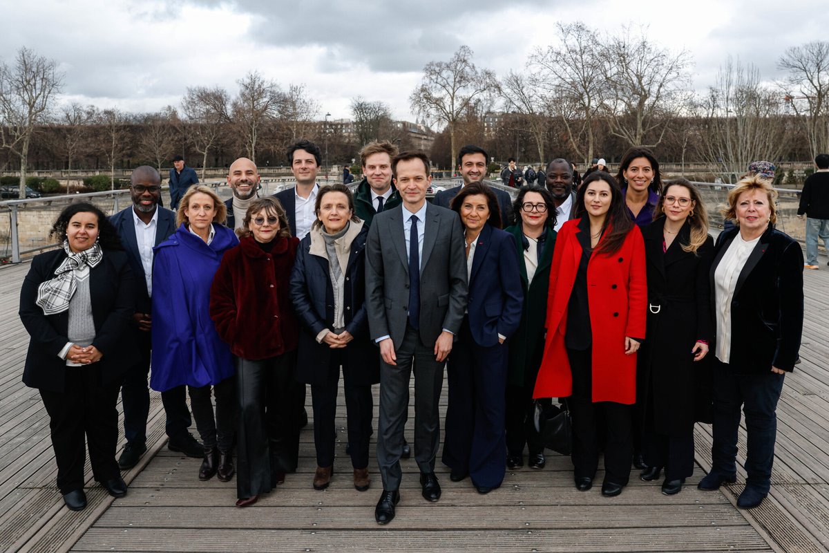 Le Parisien tweet media