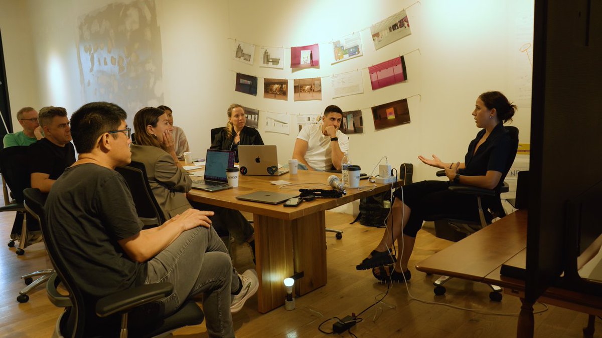 Amanda Schmitt Art tweet media