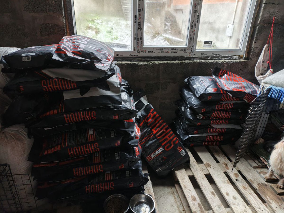 Друзья,  30 декабря брали корма на январь месяц -71772. Долг так и весит. В конце месяца надо закупать корма на февраль.. Пожалуйста помогите🙏 ❤🙏
2202200913862288