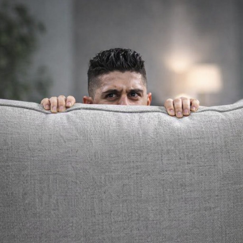 Kaçma Refika, sıra sende.