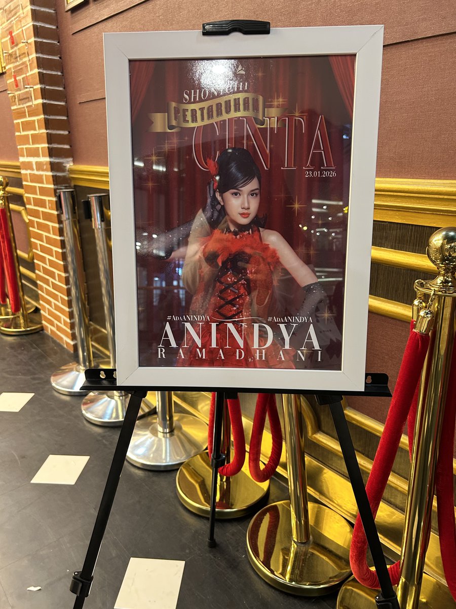 diii_theonly's tweet photo. Alhamdulillah Akhirnyaaa Lega yaaa nin @AR_AnindyaJKT48 Terimakasih sudah memberikan yang terbaik, Terimakasih sudah melakukan apa yang sudah ada dan berusaha 100% 200 % bahkan 300% dari yang lain π₯Ήβ€οΈaku ga bakal berhenti bangga sama kamu π«Άπ»
#AdaANINDYA
#FutureBloom π· https://t.co/C1ZOrh0fhz