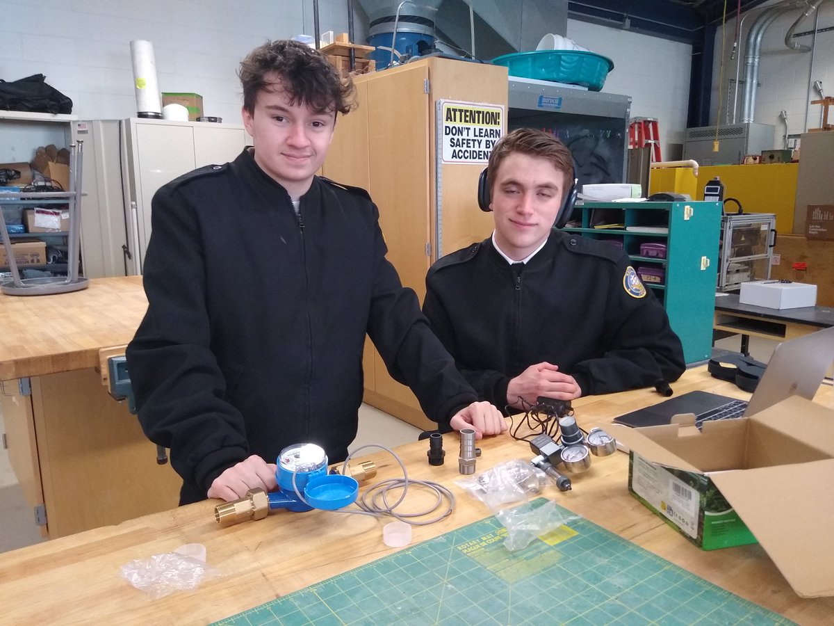 SysEngII's tweet image. Seniors in Capstone are making progress . . .