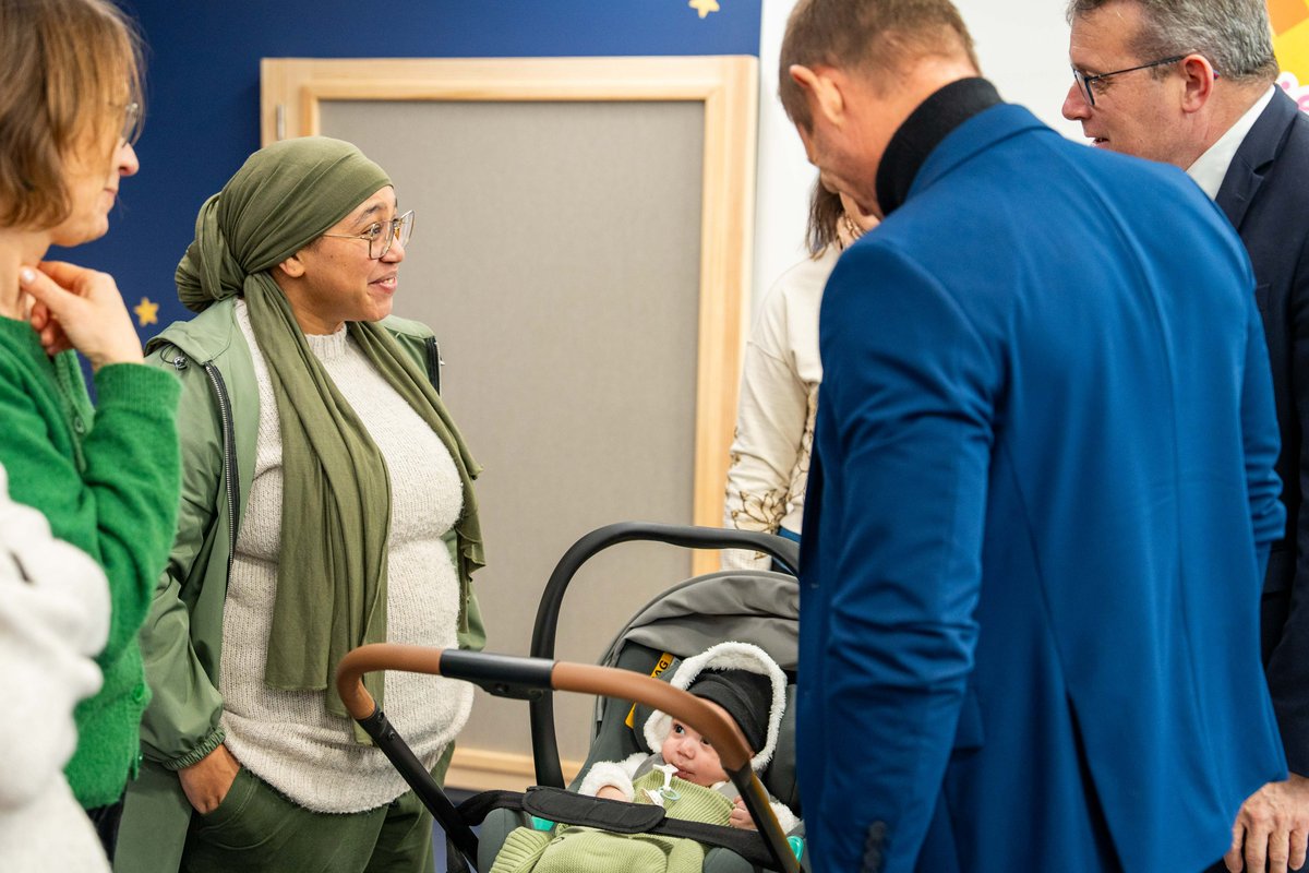 CDEssonne's tweet image. 🍼 Une nouvelle PMI à @VilledEvryCourc !

✂️ Le Département de l’Essonne a inauguré aujourd’hui le nouveau Centre de Protection maternelle et infantile dans le quartier du Parc aux Lièvres

🏢 D’une superficie de 200 m2, il est implanté au rdc d'une résidence intergénérationnelle