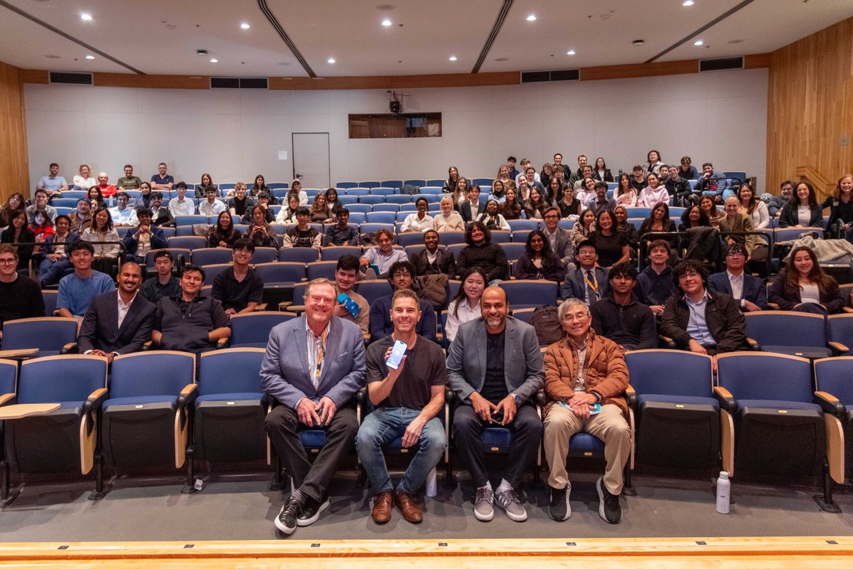 SutardjaCenter's tweet image. Last week we wrapped up the 20th BMoE Bootcamp taught by Gigi Wang! In just 4.5 days, 17 teams turned ideas into startup-ready concepts across sectors from healthtech to textiles, ending with pitches to investor judges.
hubs.li/Q0406-Cj0

#ucberkeley #SCET #bootcamp