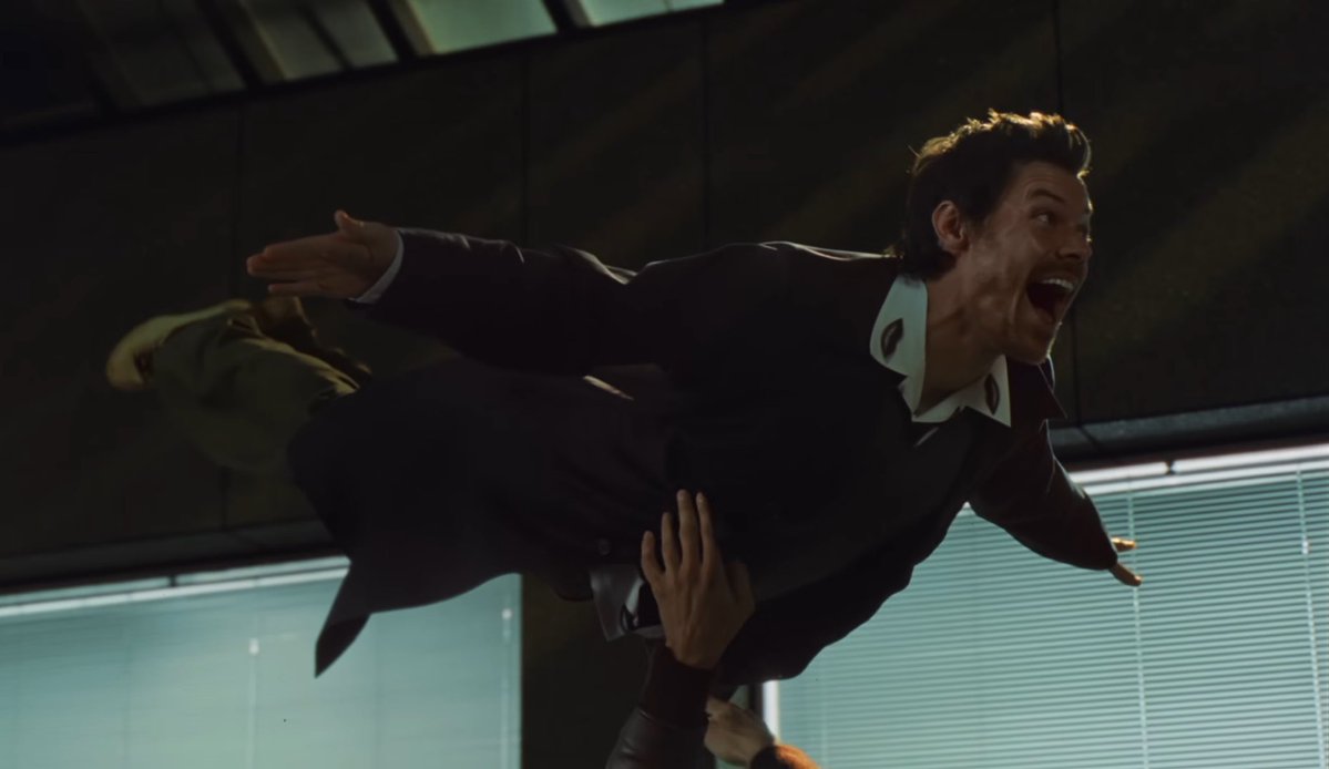 ME AND THE GIRLS IN HARRYWEEN PIT