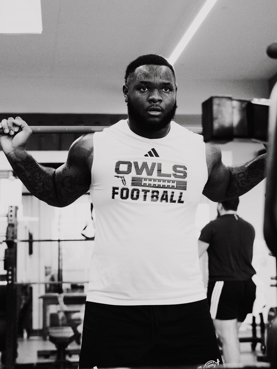 FAUFootball's tweet image. Iron sharpens iron.

#WIP🏝️