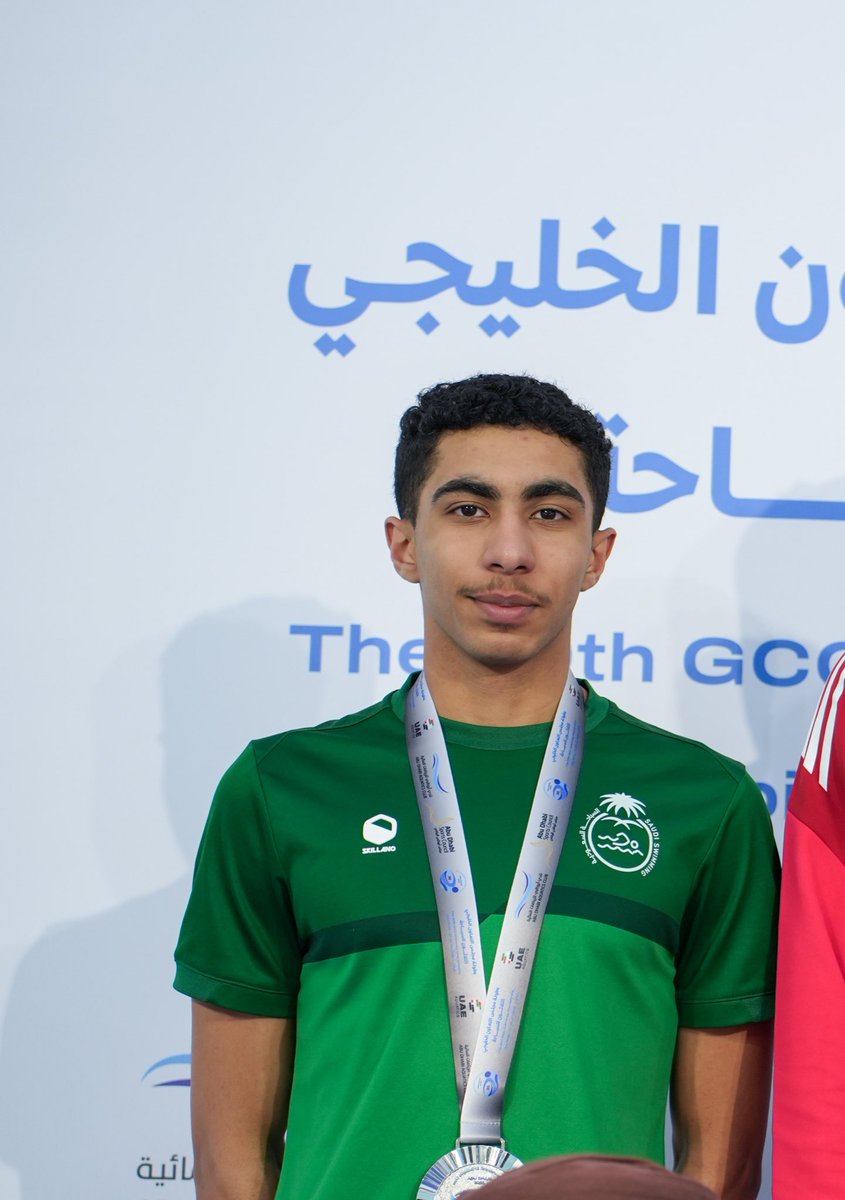 Saudi_Swimming's tweet photo. فضية وبرونزية🥈🥉🇸🇦

📸| حقق سباح المنتخب السعودي "علي البوسعيد" الميدالية الفضية في سباق الـ50 م حرة فيما جاء السباح " محمد عبيد" في المركز الثالث في ذات السباق للفئة العمرية 14-15 سنة🔝

ضمن منافسات بطولة مجلس التعاون الخليجي 30 للسباحة في أبو ظبي 🏊‍♂️

ألــــــــــــف مــــبروووك للأبطال 💚👏