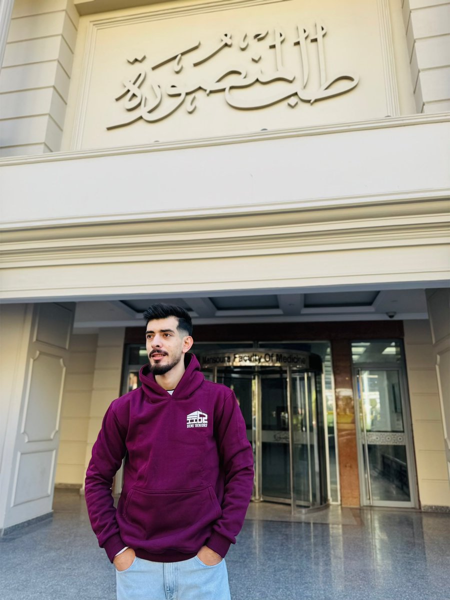 Hamza0is's tweet photo. Sem senior -Mansoura 🩺👨‍⚕️
#medical #طب #المنصورة #medicine #مصر #جامعة_المنصورة https://t.co/ycnfSSFZdN