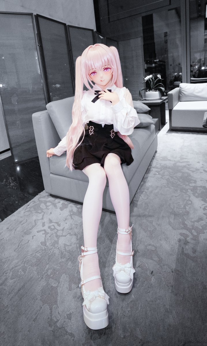 Midsummer tweet media