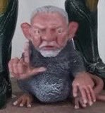 monzttt's tweet image. dica pra vida: aprendam a fazer politicagem

e isso não é puxar saco, é aprender a desenrolar e a ser simpático até com quem é filha da puta