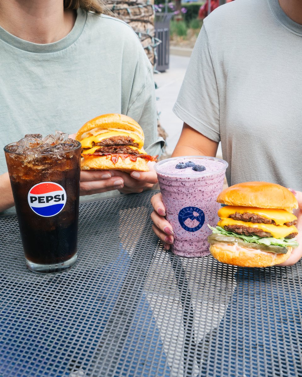 Elevation Burger tweet media
