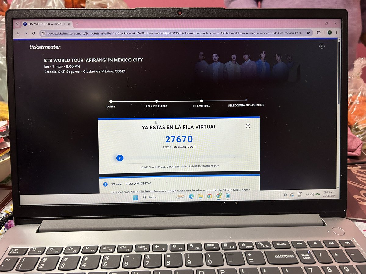 fannyhdzarri's tweet photo. Ánimo ARMY me tocó este lugar en la fila y alcancé boleto en la zona que quería 💜💜💜#BTS_WORLDTOUR_MEXICOCITY https://t.co/hGlzSt77vZ
