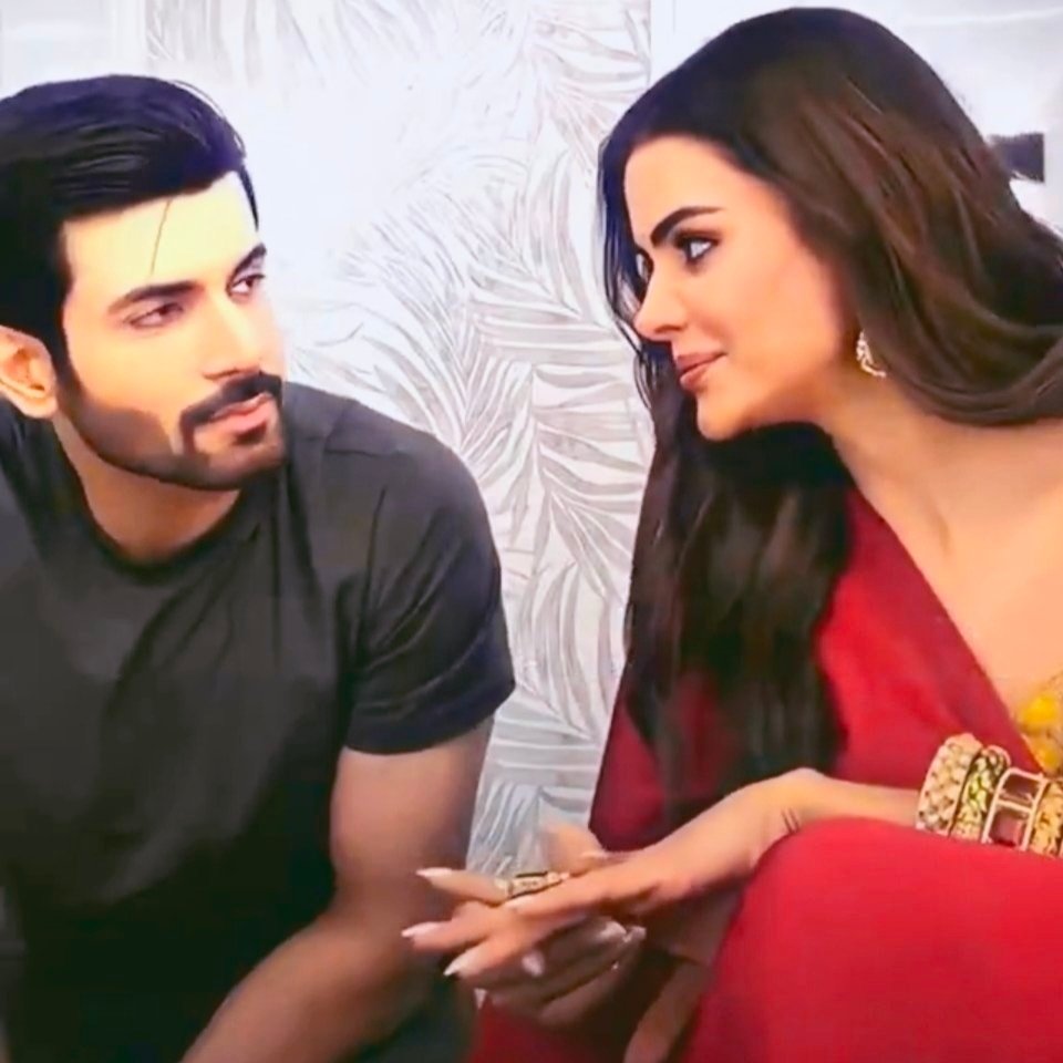 Naagin day tomorrow 🥹🫶

#PriyankaChaharChoudhary
#NamikPaul #Naagin7 #AryaNta