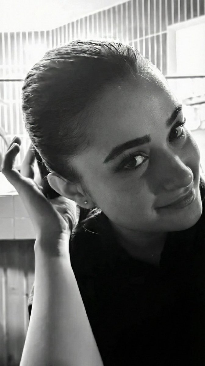 آدورنو tweet media