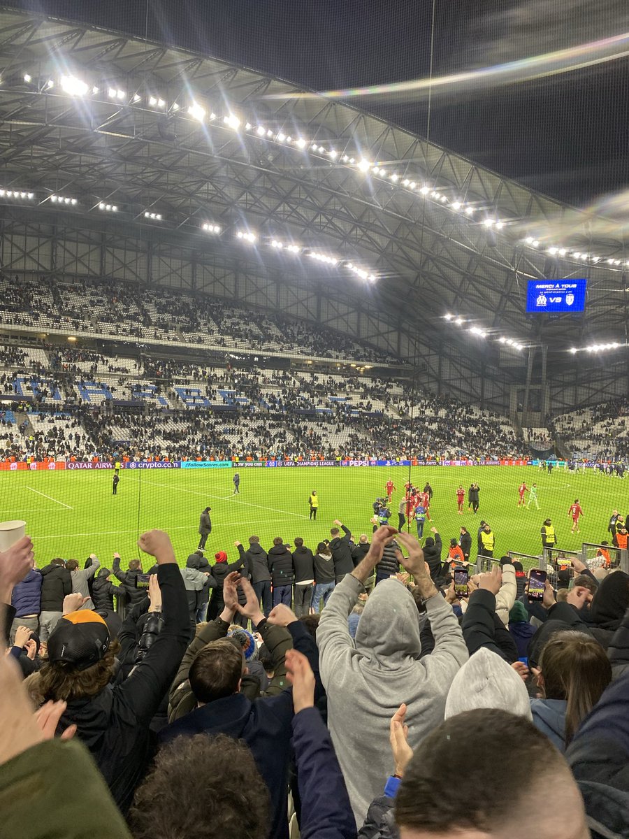 RhysYnwa's tweet photo. Marseille ⚽️🔴✈️ https://t.co/uDEybd3XSD