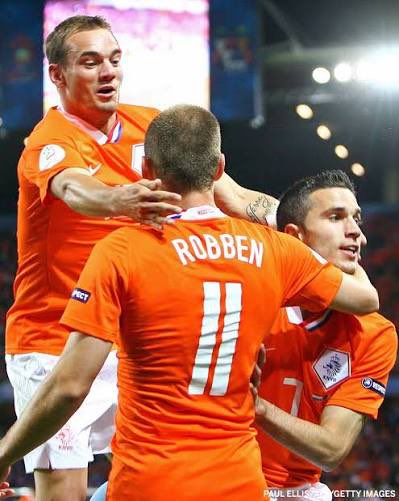 markizeeee's tweet image. Wa 3la trio tfakart 😭