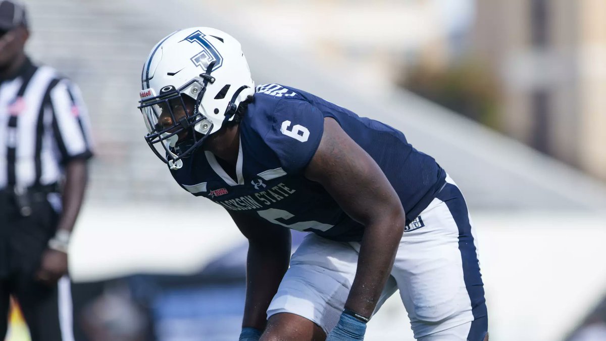 CamMellor's tweet image. Most pressures, SWAC EDGE in 2025:

Quincy Ivory, Jackson State: 43
Ckelby Givens, Southern: 39
Bryce Cage, Grambling State: 37
Jeremy Greaves Jr., Bethune-Cookman: 35
Warren Robinson, Grambling State: 31
Malik Gucake, Prairie View A&amp;amp;M: 28
Myles Richardson, Alabama State: 25…