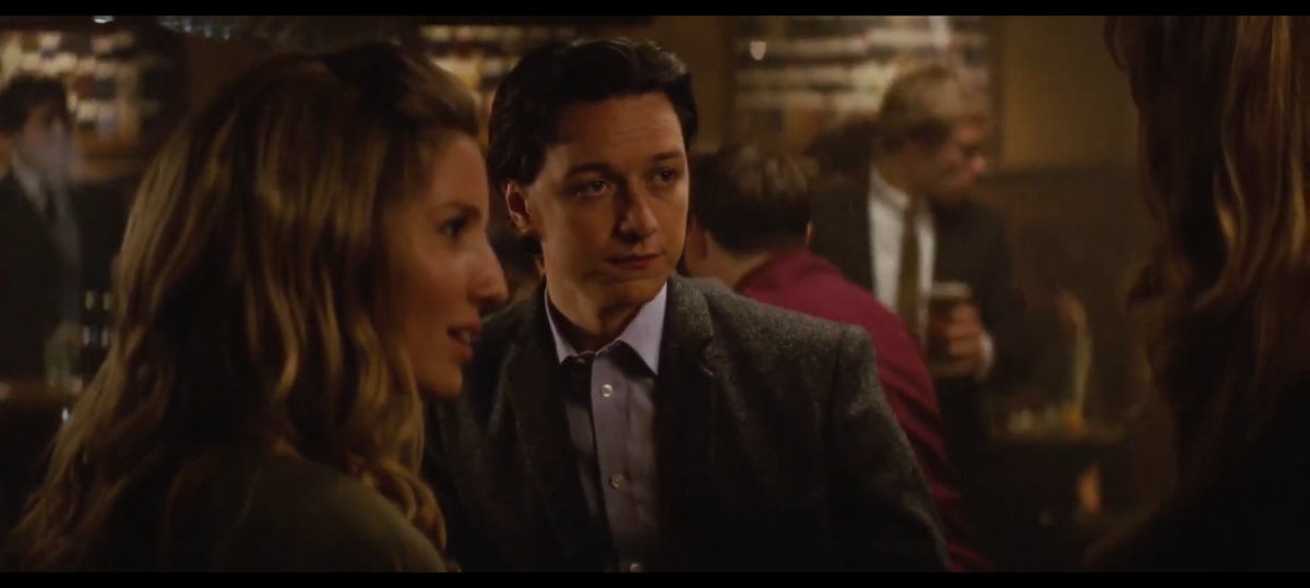 telepathichopes's tweet image. watching the [ 𝐑𝐄𝐀𝐃𝐄𝐑 ] expectantly . . .