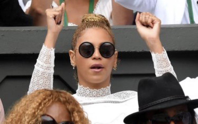 PettyLupone's tweet image. So y’all are crying because Ryan’s movie got 16 Oscar noms, Naomi encouraged herself on a tennis court, and Kamala got a house in Malibu???

Y’all mad and we glad.

Win win, baby!