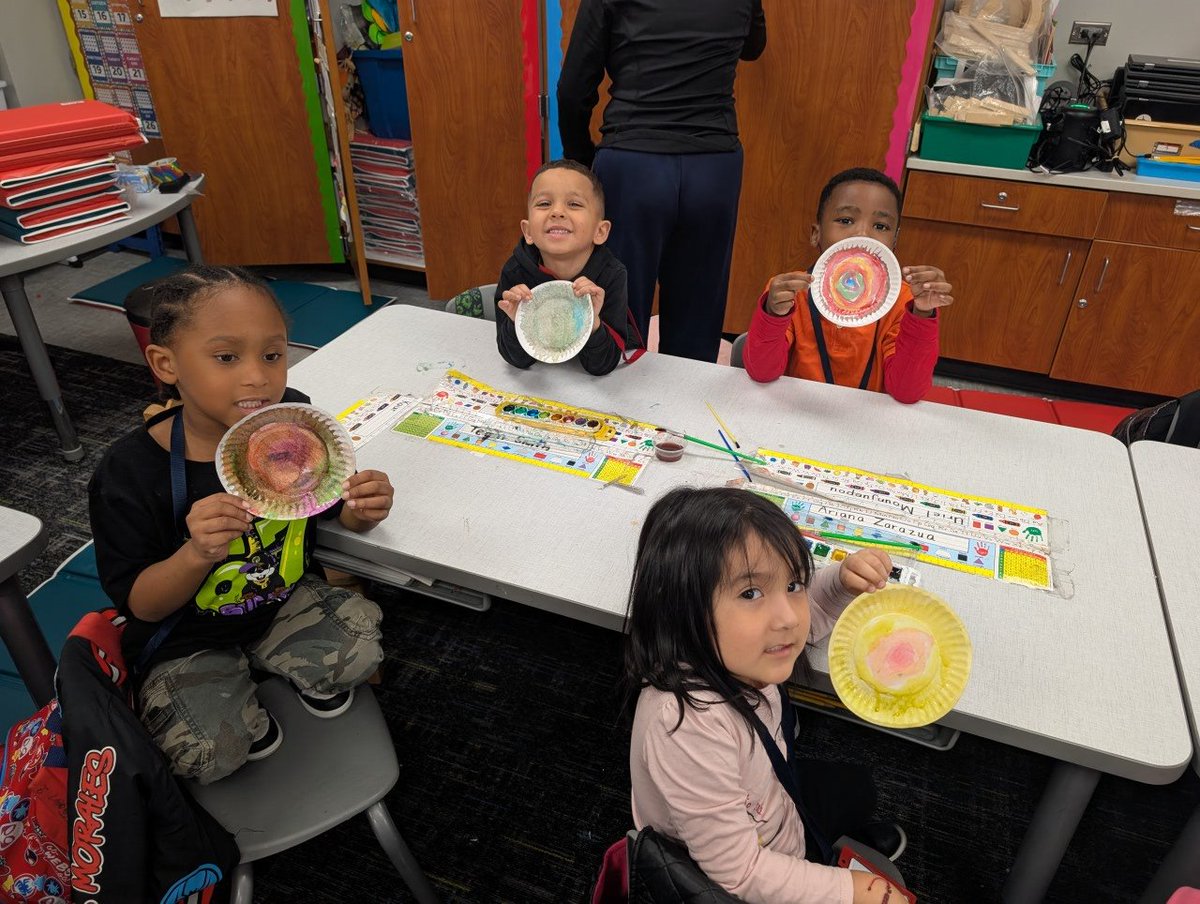 LaToya Booker, M.Ed. 💕 📝🐾 tweet media