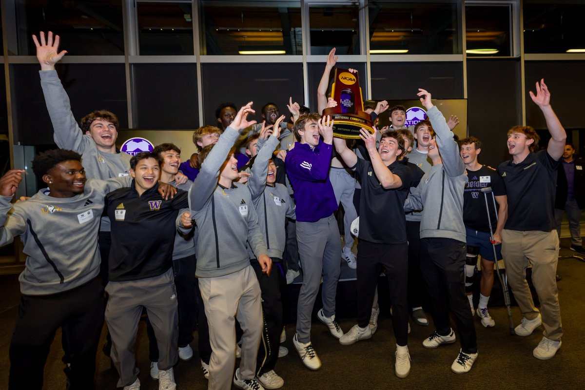 Washington Men's Soccer tweet media