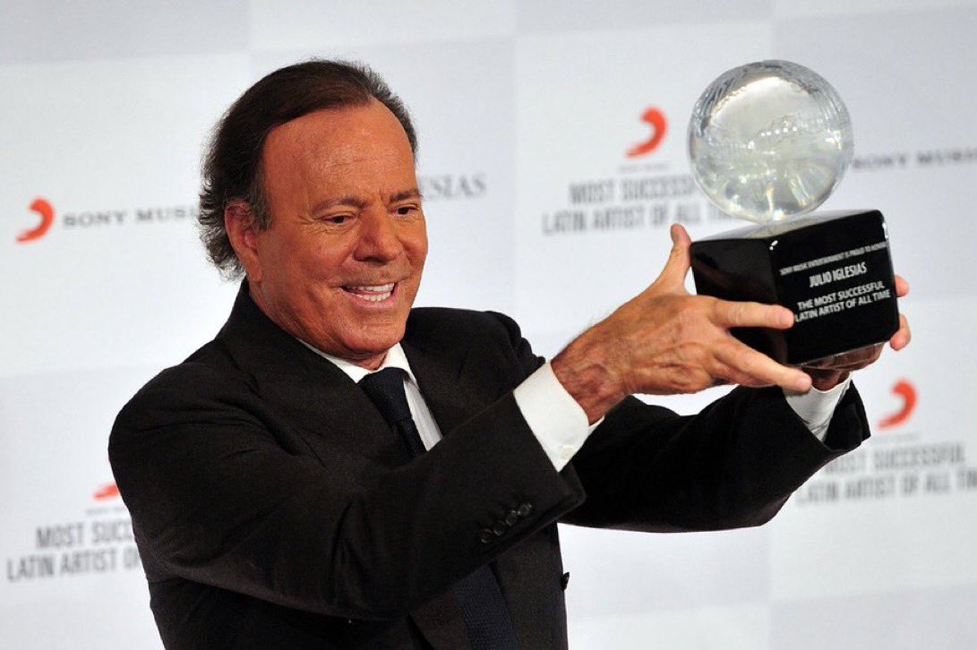 Alguien repará el daño hecho ? No se puede juzgar a una persona antes de un juicio, ahí radica el fallo de esa ley! Recuerda Julio Iglesias puedes ser tú!