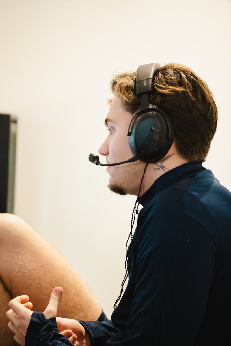 OG Counter-Strike tweet media