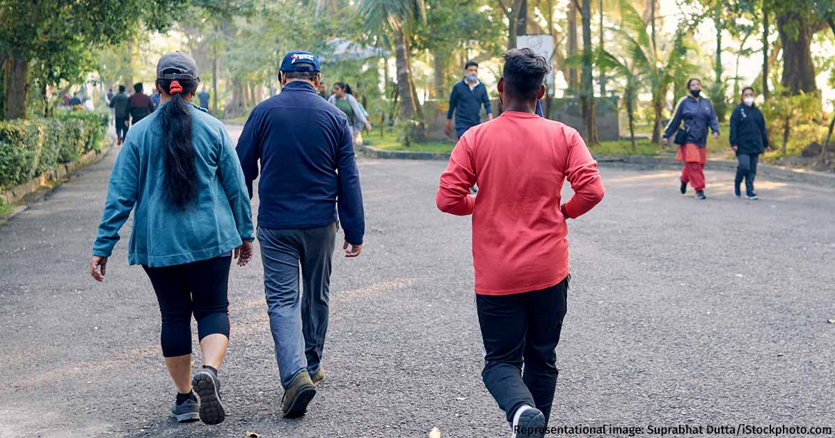 IndiaSpend's tweet photo. Urban, educated, wealthy Indians with social capital were more likely to exercise than their counterparts from rural, poorer &amp; marginalised groups. Men were 3x more likely to #exercise—reflecting women’s time-poverty. @Vijay__Jadhav analyses #TimeUse data https://t.co/ErYMawTROz https://t.co/vlDaSXof8f