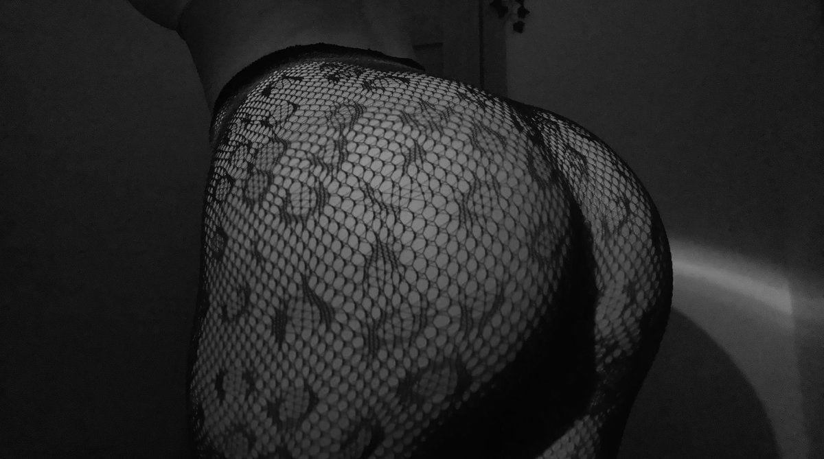 GooodBoysOnly's tweet image. You know you're the prey. ♡

Feet Chastity Blackmail Sub Cocu Soumis MoneyMiss Dominatrice Moneyslave Domination Cuckold Sissy Femdom Findom