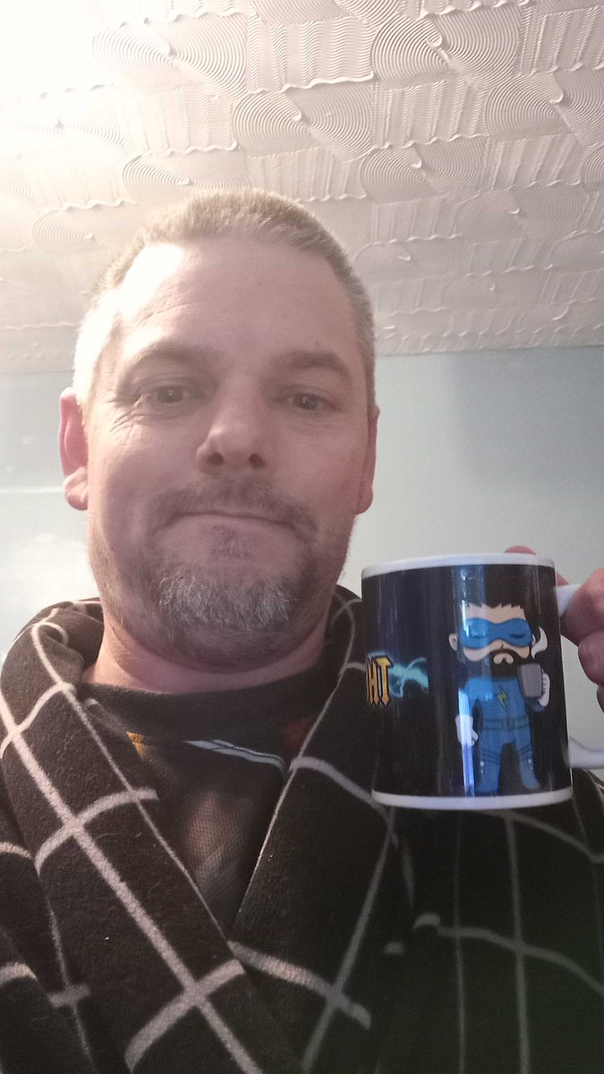 the_lightning's tweet image. i got my mug from @Fourthwall go check out the link below to get yours #merch #HERO #StreamerCommunity 
the-lightling-1-shop.fourthwall.com/en-gbp