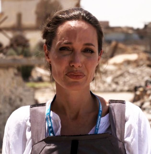 OliLondonTV's tweet photo. It’s been 26 days since protests in Iran began. 

Thousands of civilians have been killed. 

‘Humanitarian’ Angelina Jolie has not said a single word. https://t.co/CVagwRX2tJ