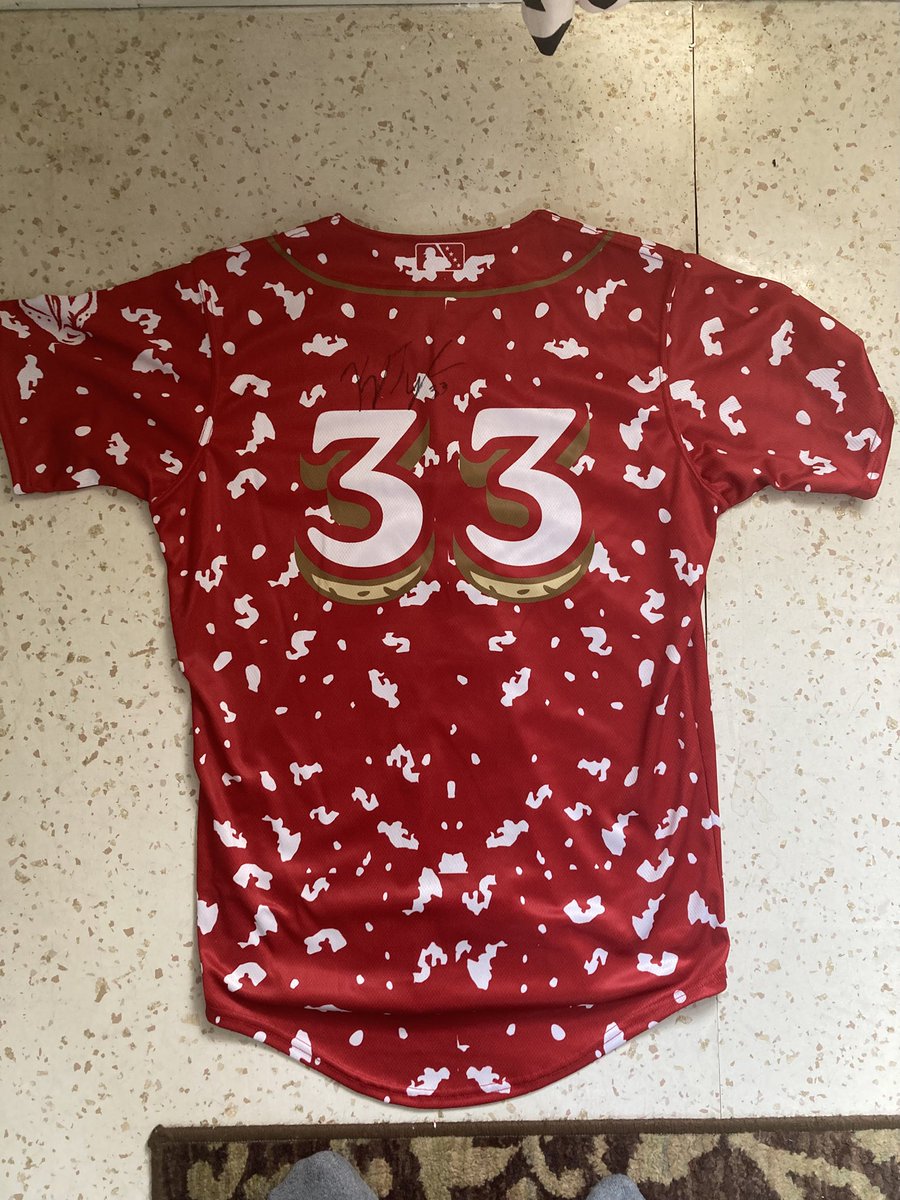 Latest jersey to my MiLB food theme jersey collection arrived before the snowstorm. Looking for other food theme jerseys to add to my menu. DM if you have one you might sell.
