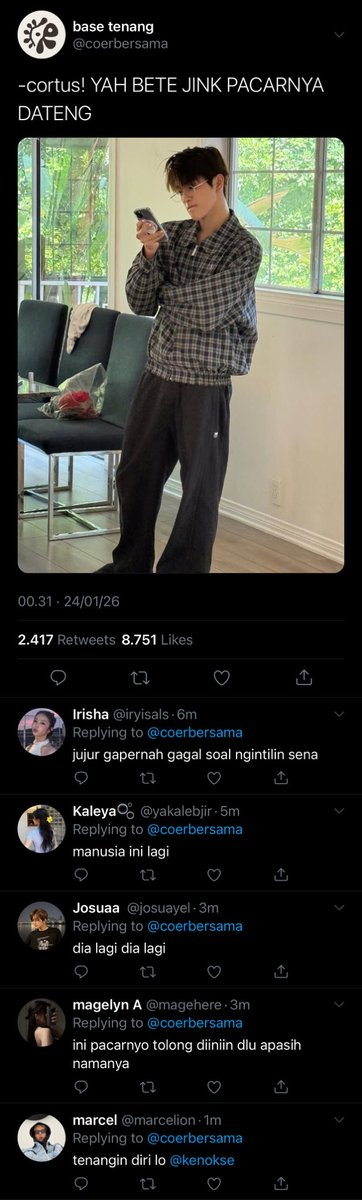 Keonhyeon_meng's tweet image. #keonhyeon one-tweet au

-; sebenernya udah biasa, tapi kadang masi pada kaget kalo keno tiba-tiba muncul di samping sena.