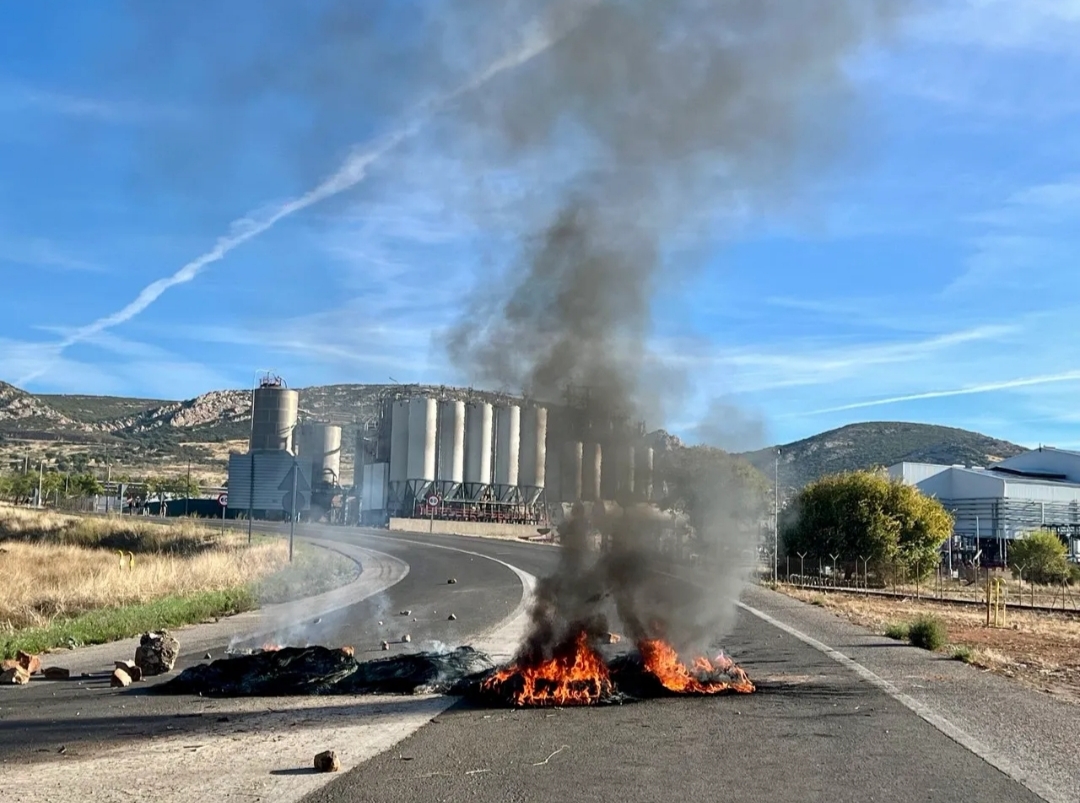 El Común tweet media