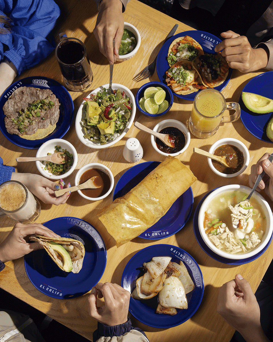 Cada quien a su manera. Todos en El Califa.
¿Tú qué pides siempre cuando vienes? 👀👇
#ElCalifa #Califans #AntojoReal #PlanQueSí #TacosCDMX