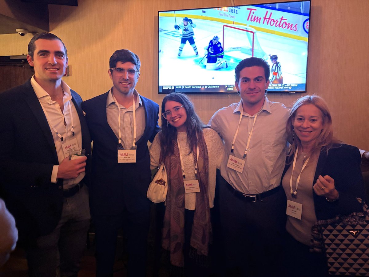 AMMUpdates's tweet image. Thank you to everyone who joined us for AMM’s New Year Mixer! ✨ 

Thank you to sponsors @aafp and International Healthcare Media, LLC (IHM) for helping make this event possible. 

 And a special thank you to our guest speaker @Devin DiNofa for delivering an inspiring talk! ✨