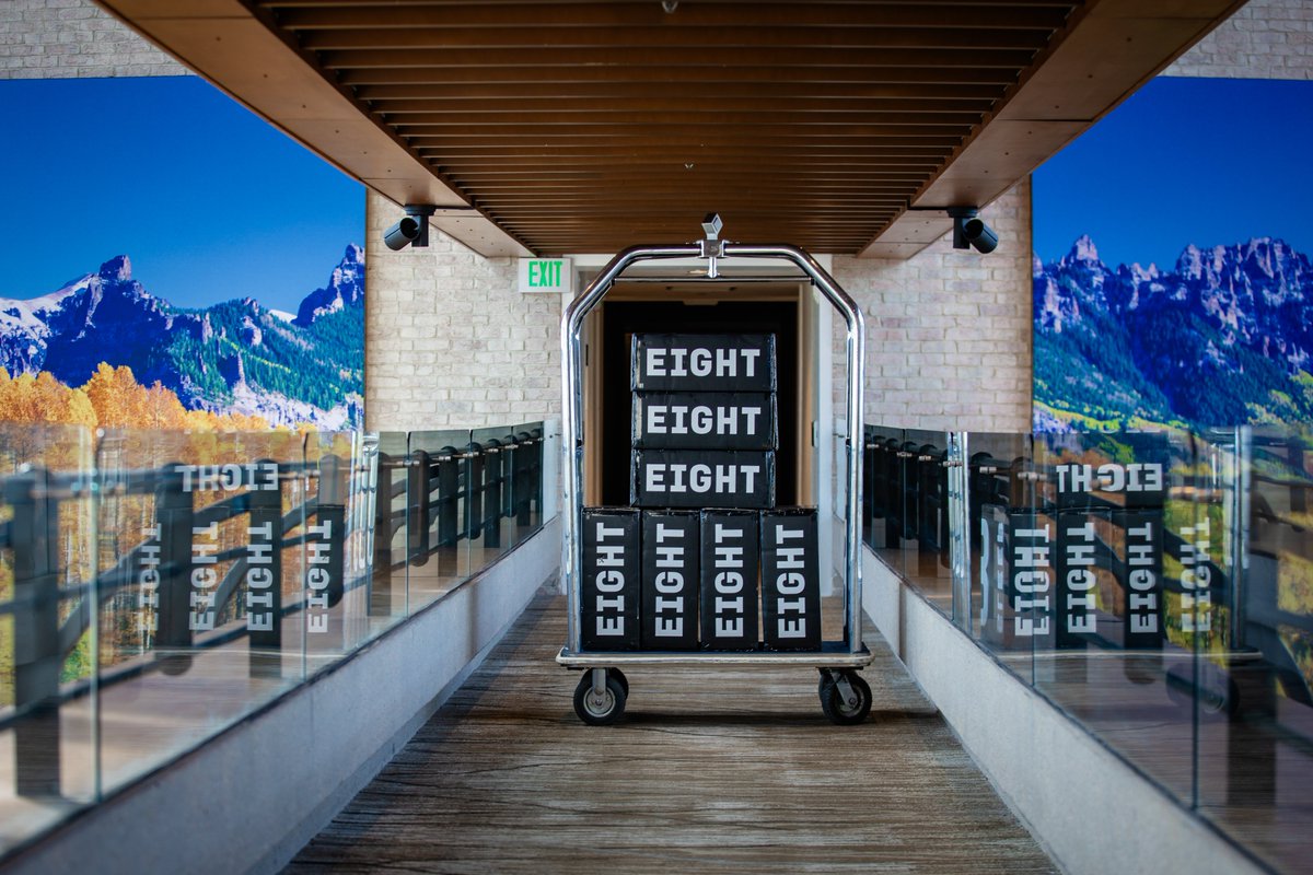 Guess the NFL team heading to the AFC Championship, using the Pod to power their performance.

Last weekend, our team installed 50+ Pods in their hotel in under 24 hours.

We're ready to support them all the way to winning the Super Bowl!