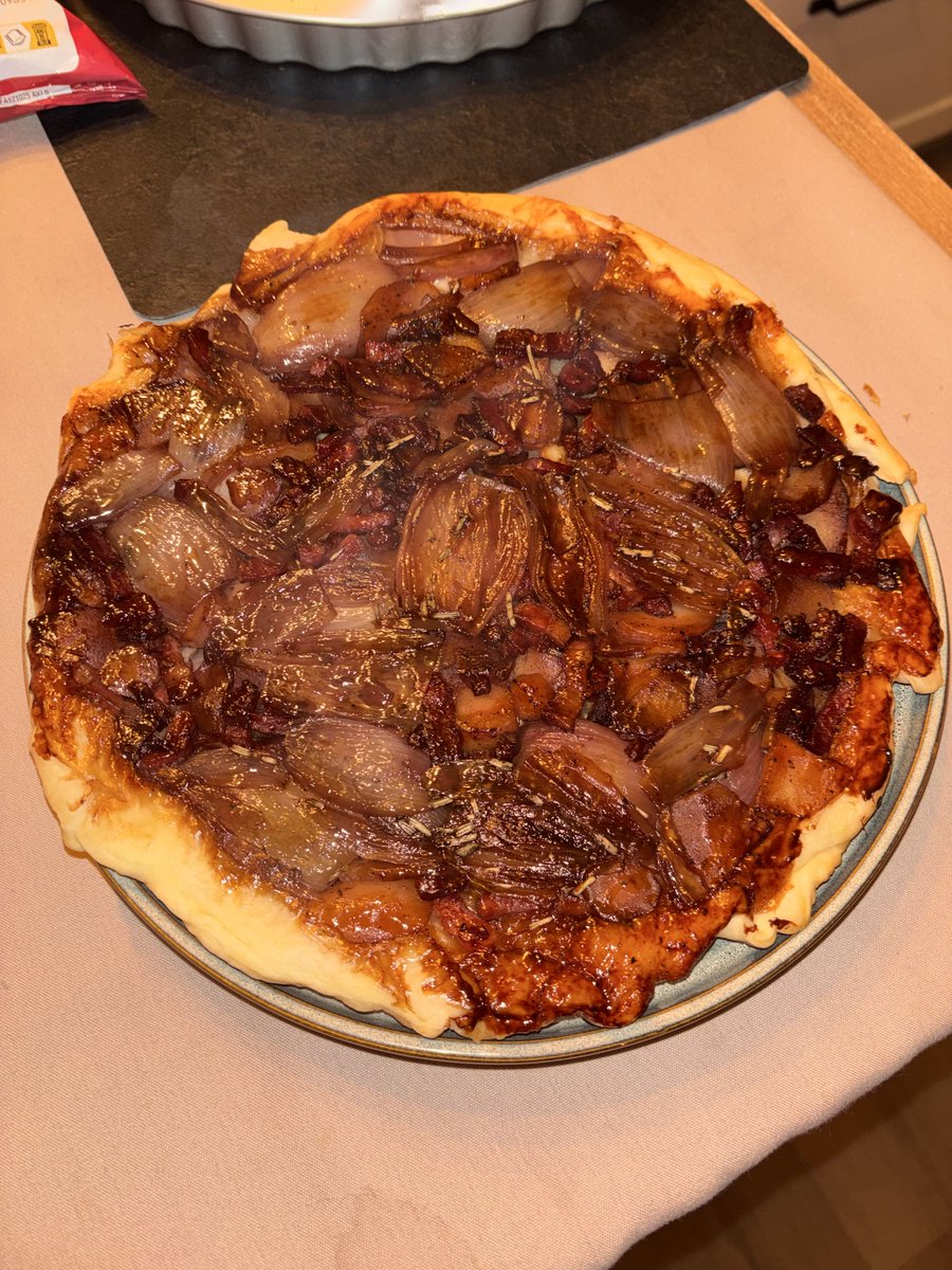 Kirito (@tintin_amc_) on Twitter photo 