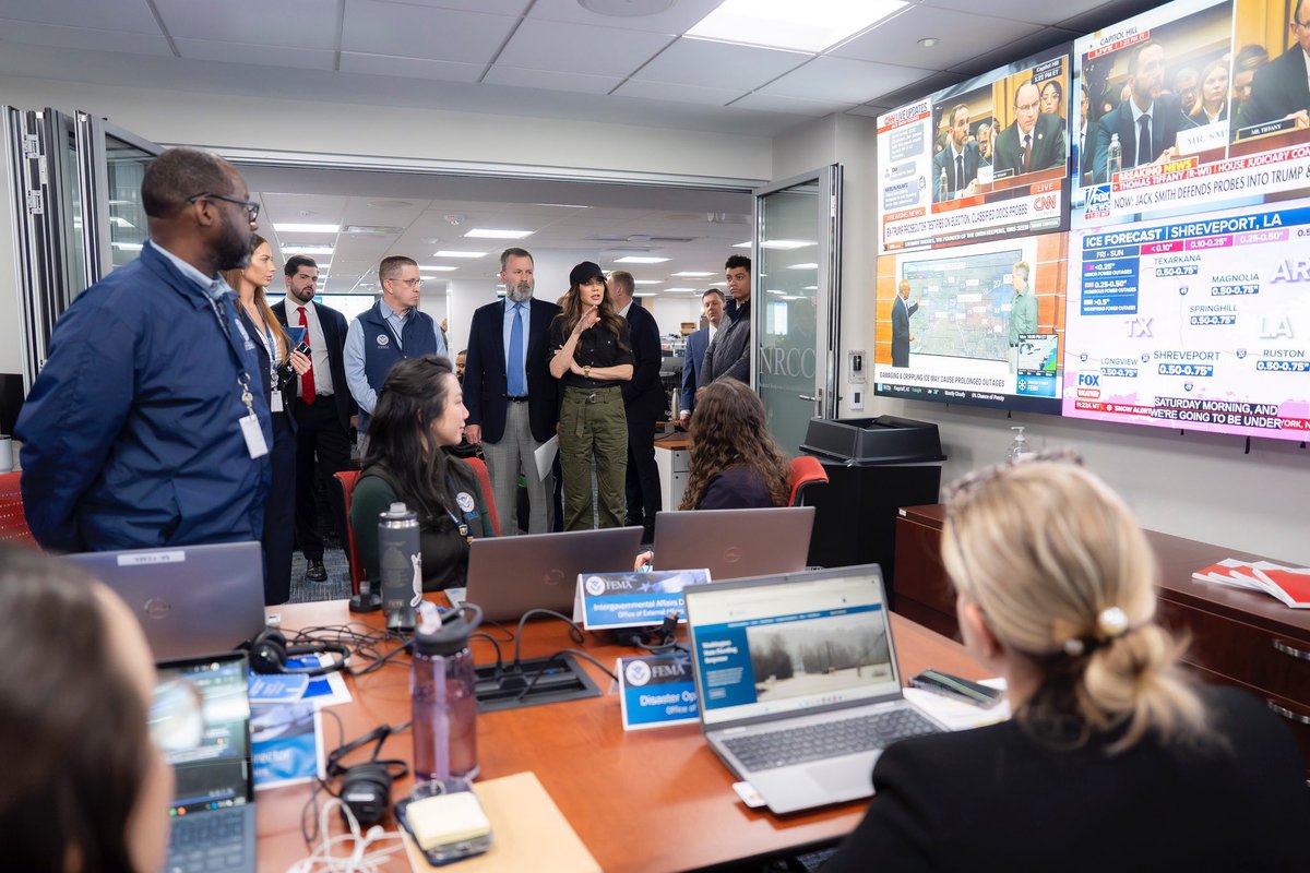 Kristi Noem tweet media