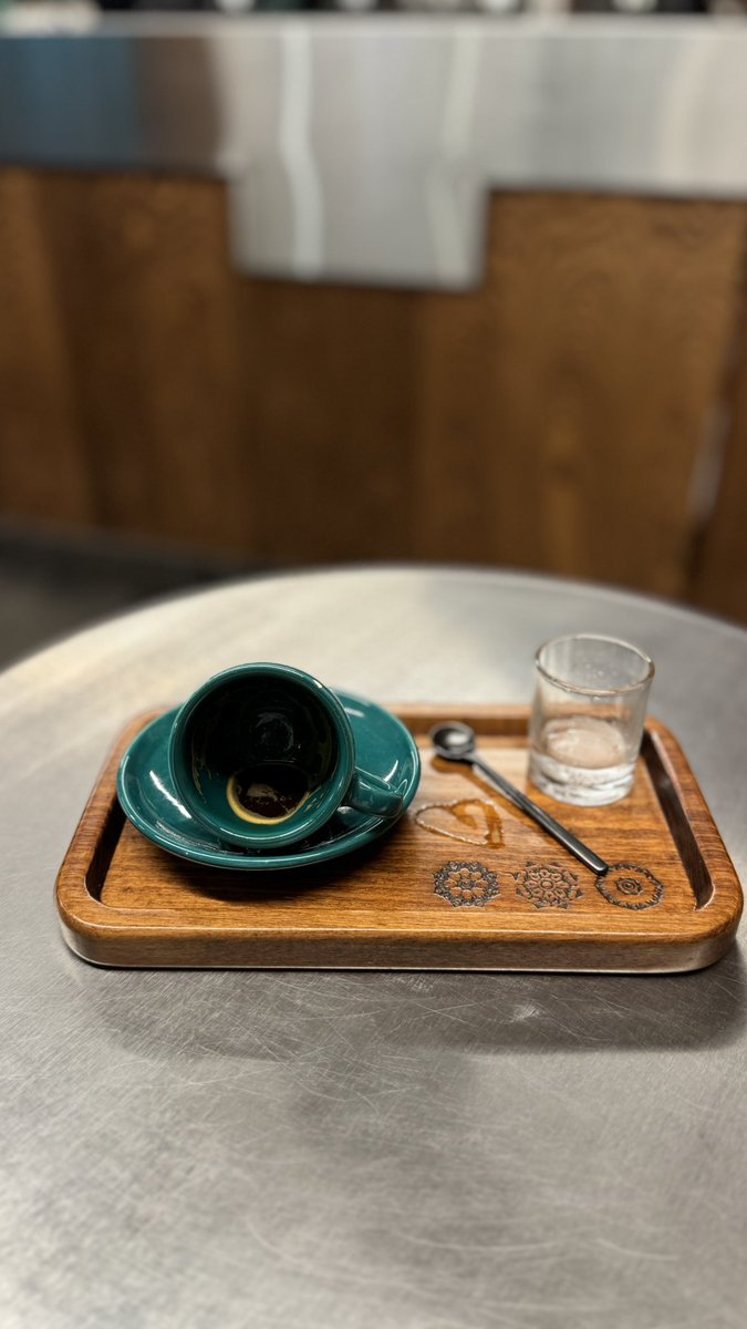 أشوف الليل مابينك وبيني .❤️