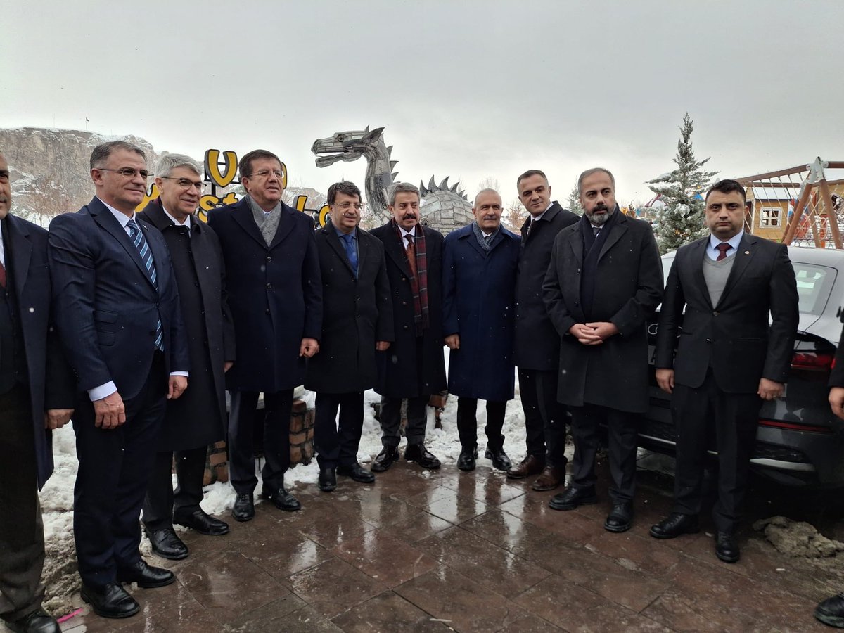 kamilakgoc's tweet photo. Van İli Ekonomi Buluşmaları Programı İlimizde gerçekleştirildi. https://t.co/fYsl9eYd3R