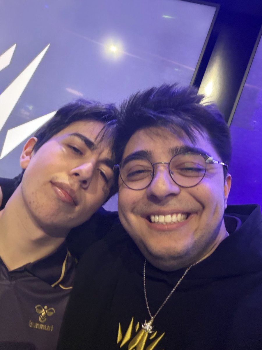 BBL Rosé tweet media