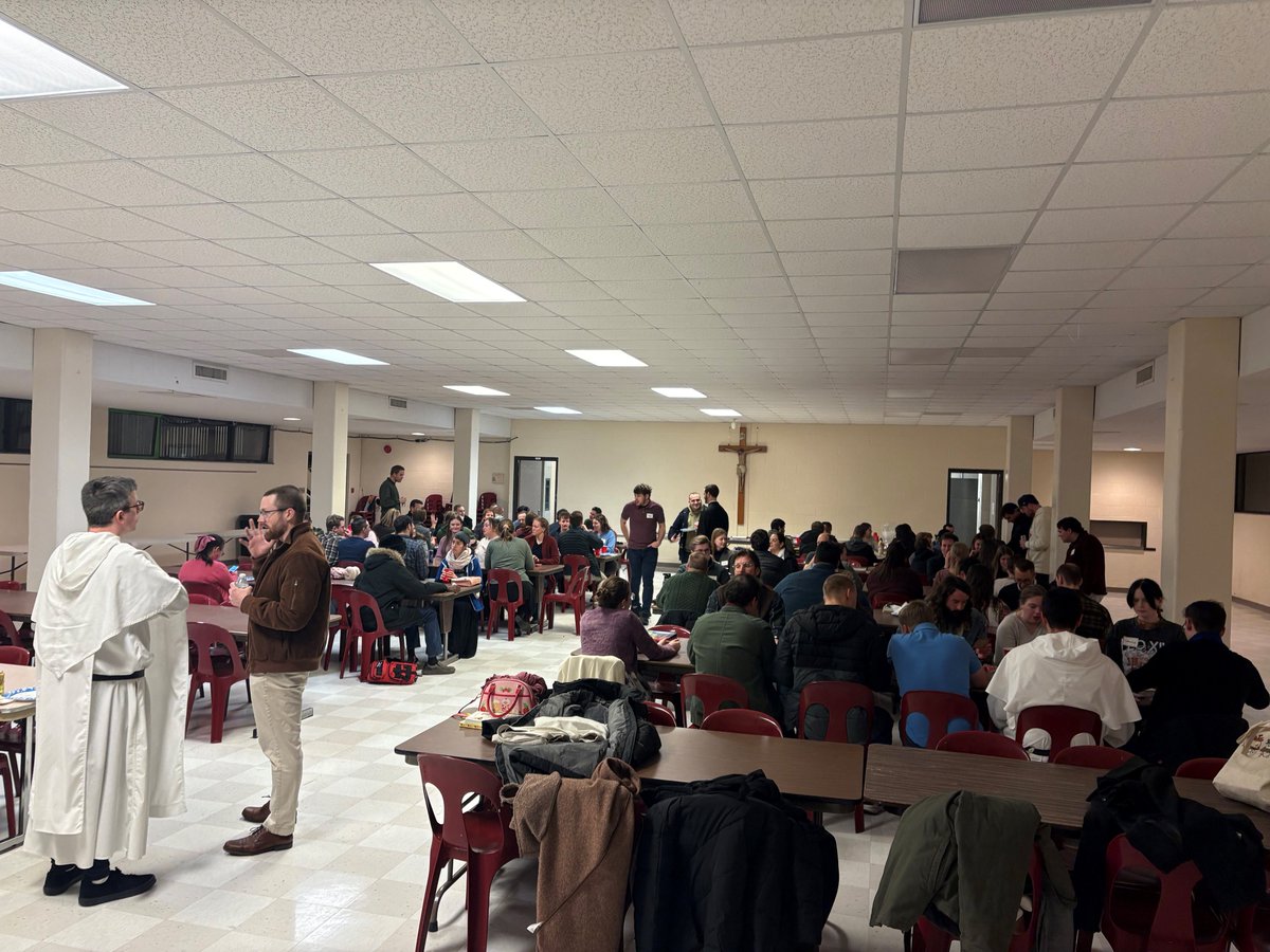 ProLifeSTL's tweet image. Thank you to everyone who joined us in prayer and fellowship at last night's Young Adult Pro-Life Holy Hour! We were inspired by Br.  Benedict's talk on silent heroic love, and grateful to Anima Christi for leading the Rosary with pro-life meditations. 
@archstl